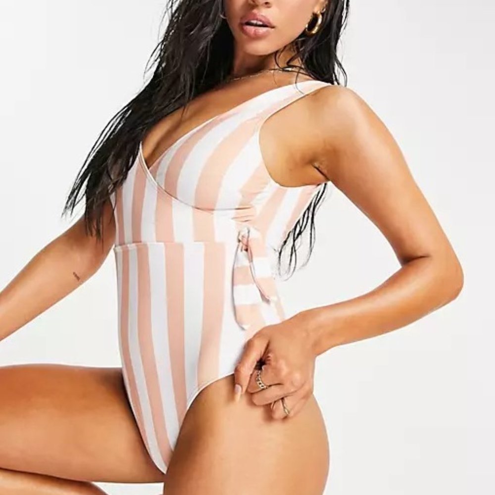 BRAND NEW Playful Promises wrap swimsuit